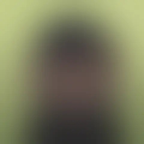 Blurred preview of an unhatched PINTO