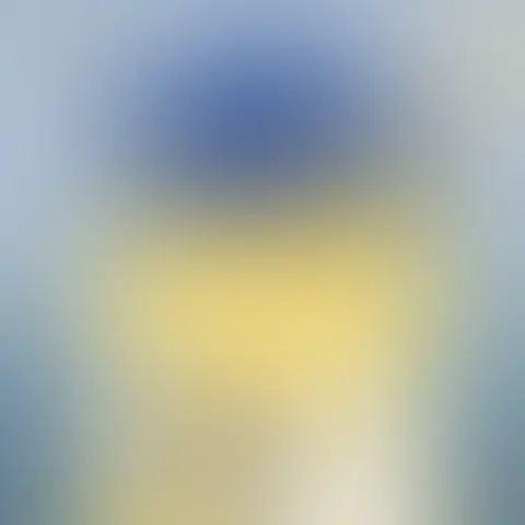 Blurred preview of an unhatched PINTO